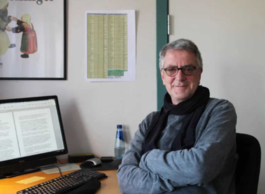 Ivar Selmer-Olsen på kontoret copy