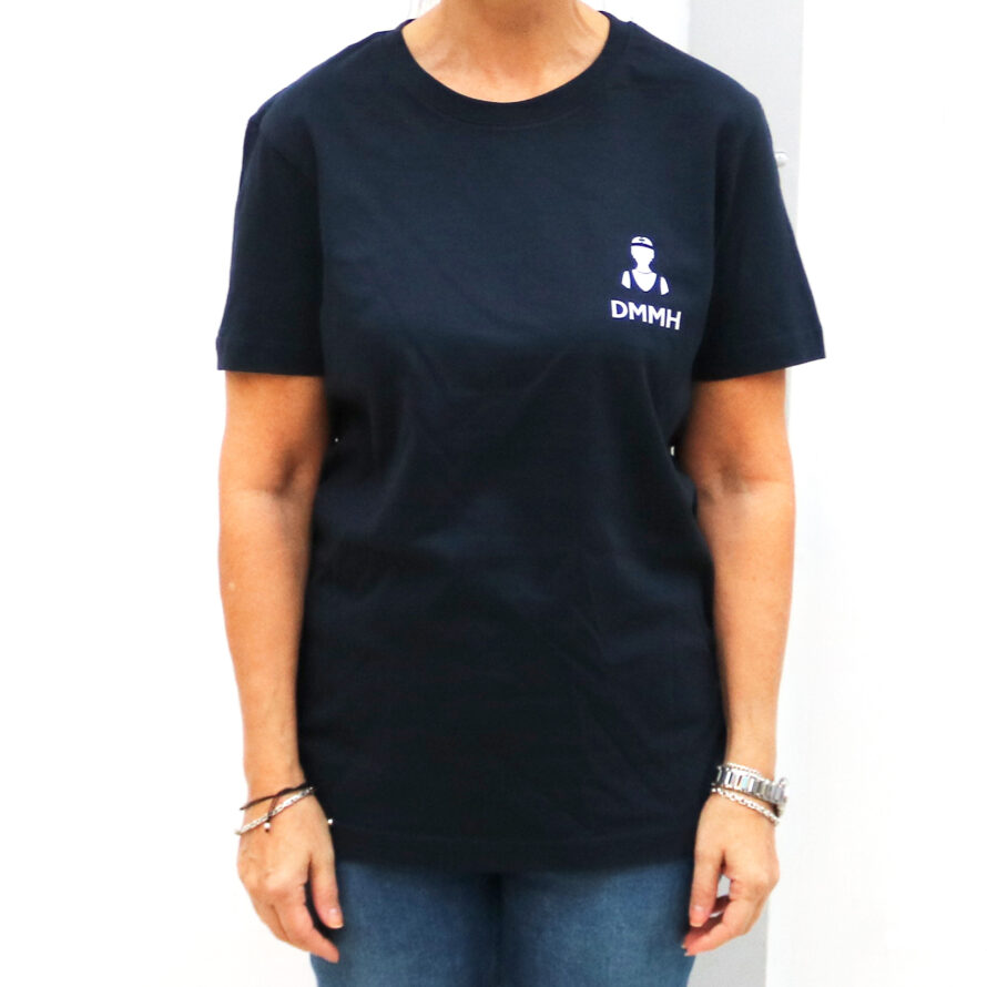 Mørkeblå t-skjorte