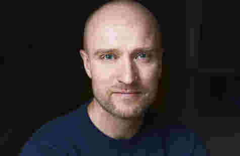 Det blir veldig tette bånd mellom studentene når de må utfordre seg selv og løse oppgaver gjennom samarbeid Det blir veldig tette bånd mellom studentene når de må utfordre seg selv og løse oppgaver gjennom samarbeid