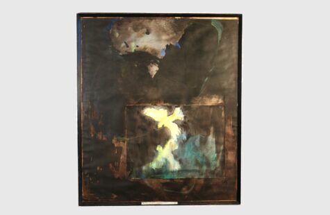 Skapelsen, 1 av 27 Mørkt maleri av Merete Helland Hansen Skogseth. Viser to duer på en mørk bakgrunn.