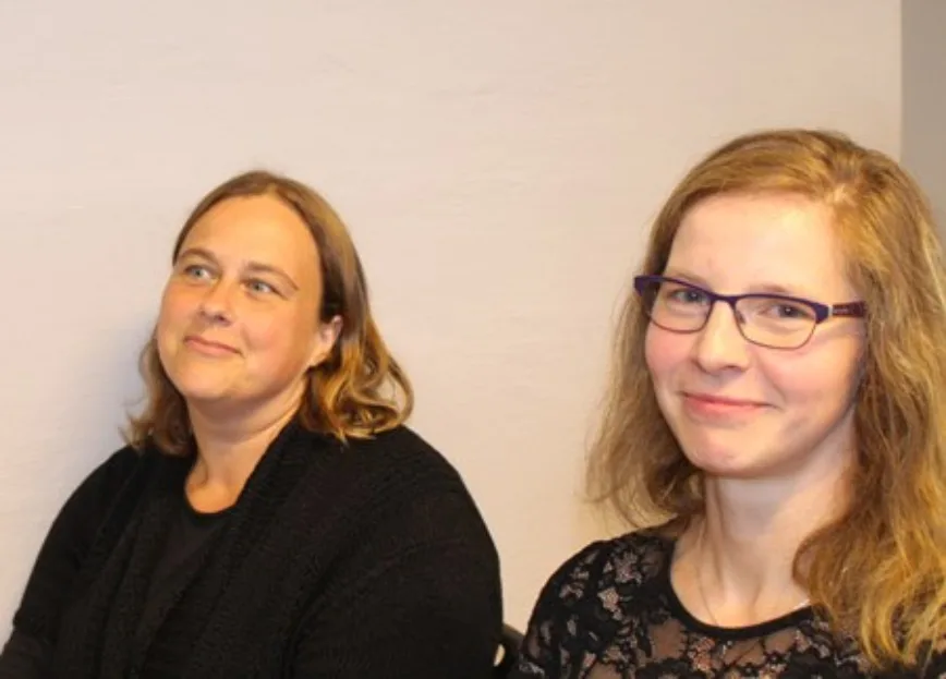 - Det er en veldig fin måte å kombinere arbeid og familieliv på, mener de ferske DMMH-studentene Marie Berg og Susan Brandt Bytengen.