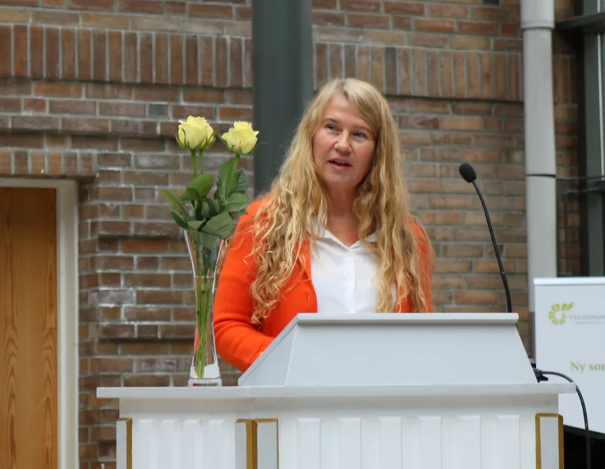 Rektor Else Berit Skagen ønsker velkommen til immatrikulering på DMMH Rektor Else Berit Skagen ønsker velkommen til immatrikulering på DMMH