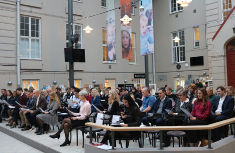 Avgangsseremoni for masterstudentene: Avgangsseremoni for masterstudentene: