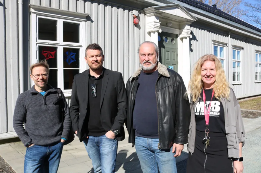 Teamet var uterom og mange hadde meninger. Her er Programkomiteen ved Arnt Nordli, Pål Gerhard Rystad og Kari Emilsen representert. Foreleser Anders Farstad står til høyre for Emilsen. Teamet var uterom og mange hadde meninger. Her er Programkomiteen ved Arnt Nordli, Pål Gerhard Rystad og Kari Emilsen representert. Foreleser Anders Farstad står til høyre for Emilsen.