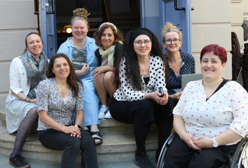 Fra venstre: Polina Golovátina-Mora, Vigdis Vedul-Kjelsås, Sunniva Skjøstad Hovde, Helena Bichão, Tone Pernille Østern, Ingrid Bjørkøy og Elen Øyen. Fra venstre: Polina Golovátina-Mora, Vigdis Vedul-Kjelsås, Sunniva Skjøstad Hovde, Helena Bichão, Tone Pernille Østern, Ingrid Bjørkøy og Elen Øyen.
