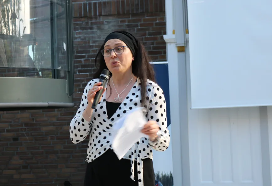 Professor Tone Pernille Østern fra NTNU har lang erfaring fra å jobbe med performativ læring. Professor Tone Pernille Østern fra NTNU har lang erfaring fra å jobbe med performativ læring.
