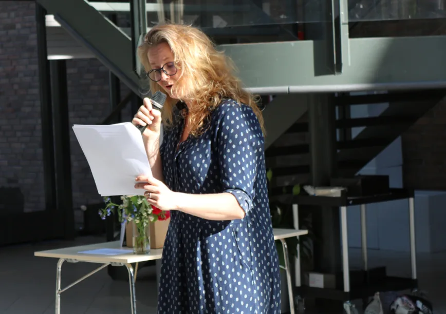 Førsteamanuensis Ingrid Bjørkøy ved DMMH har blant annet skrevet om performativ undervisning i lærerutdanningen. Førsteamanuensis Ingrid Bjørkøy ved DMMH har blant annet skrevet om performativ undervisning i lærerutdanningen.