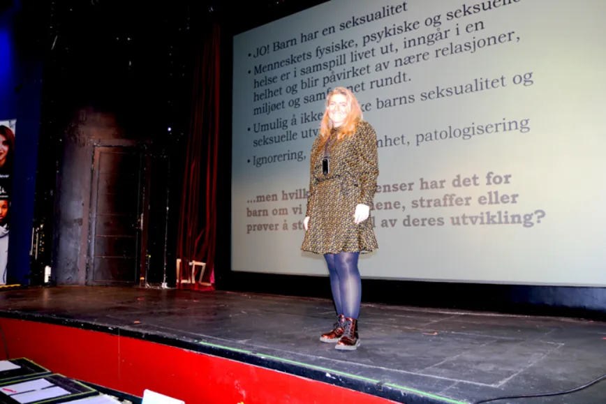- Når studentene tydelig etterlyser mer, gir det jo drivkraft til å fortsette og se muligheter for å utikle temauka videre, sier Elisabeth Walsøe Lehn fra DMMH. - Når studentene tydelig etterlyser mer, gir det jo drivkraft til å fortsette og se muligheter for å utikle temauka videre, sier Elisabeth Walsøe Lehn fra DMMH.