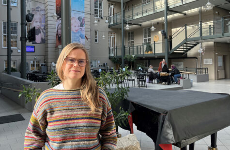 Gry Olsen Ulrichsen disputerer 3. mai. Gry Olsen Ulrichsen disputerer 3. mai.